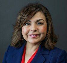 headshot of Anita Lopez-Schlabach