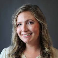 headshot of Kylie Southworth