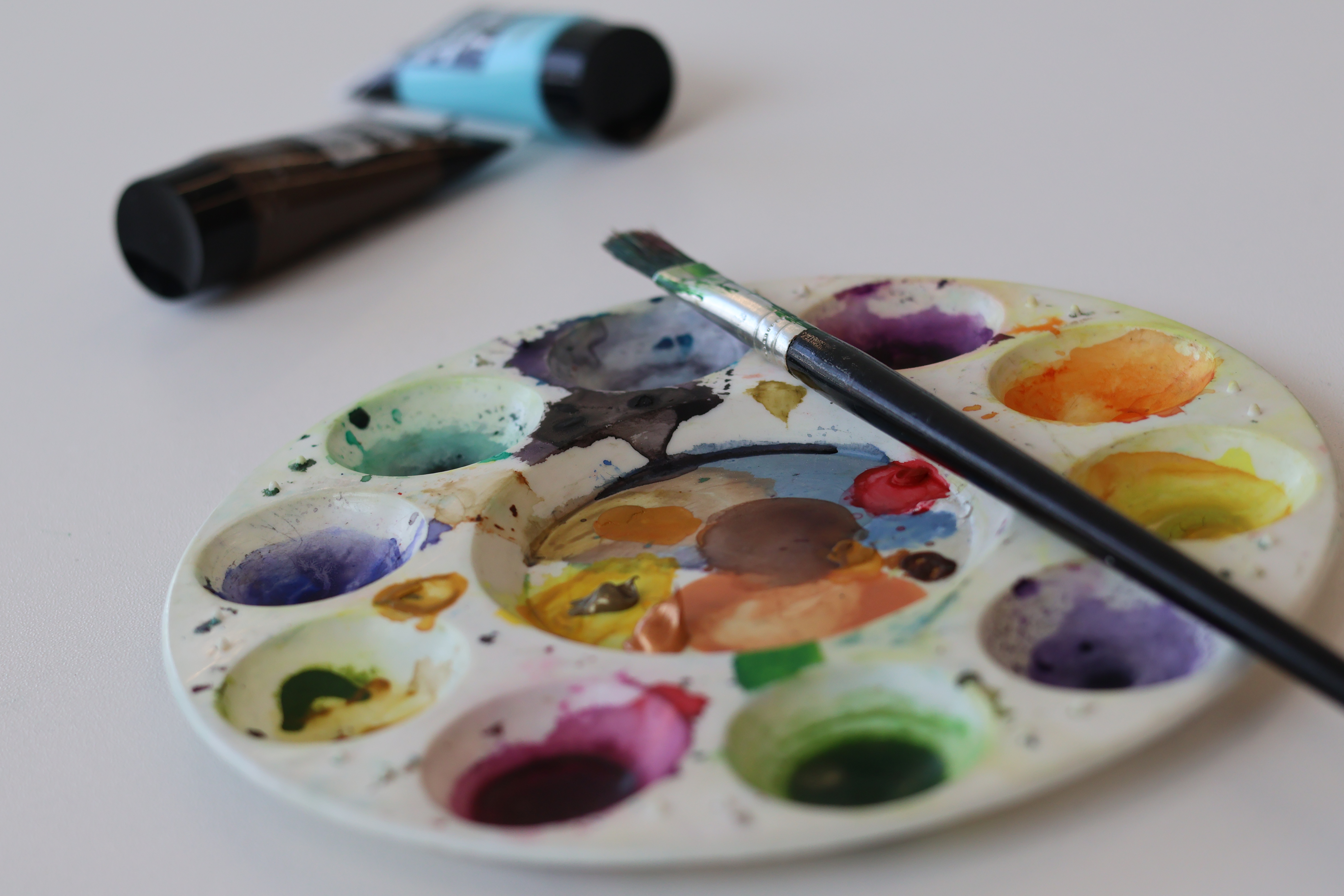 artist watercolor paint pallet